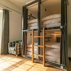 Code Pod - The Court - Hostel Edinburgh
